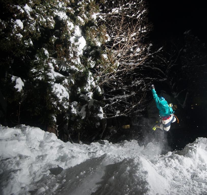 Myoko Powder Hostel Экстерьер фото